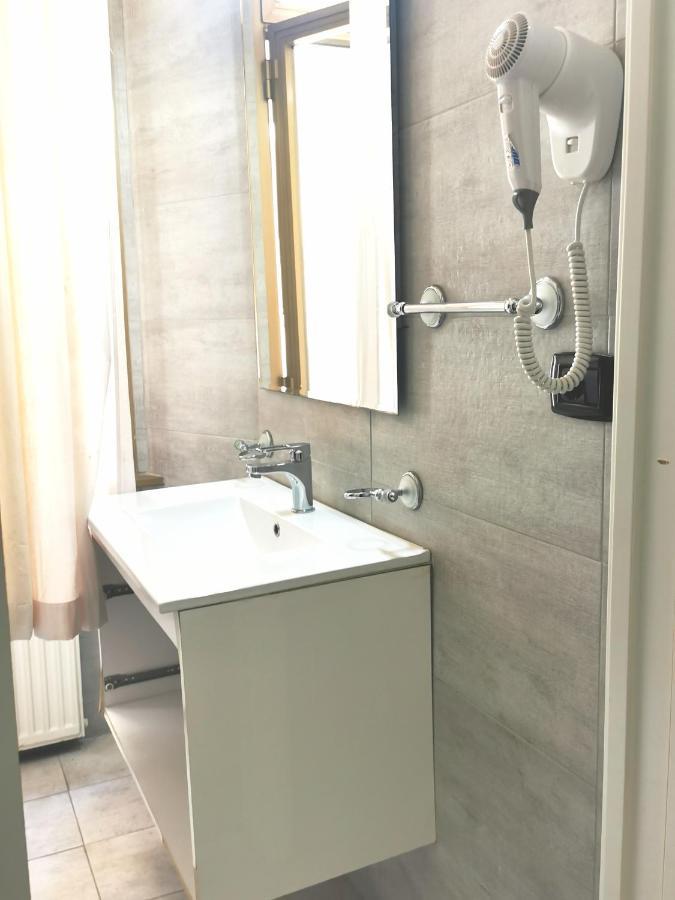 Bed and Breakfast Cinema House 2 Roma Exterior foto
