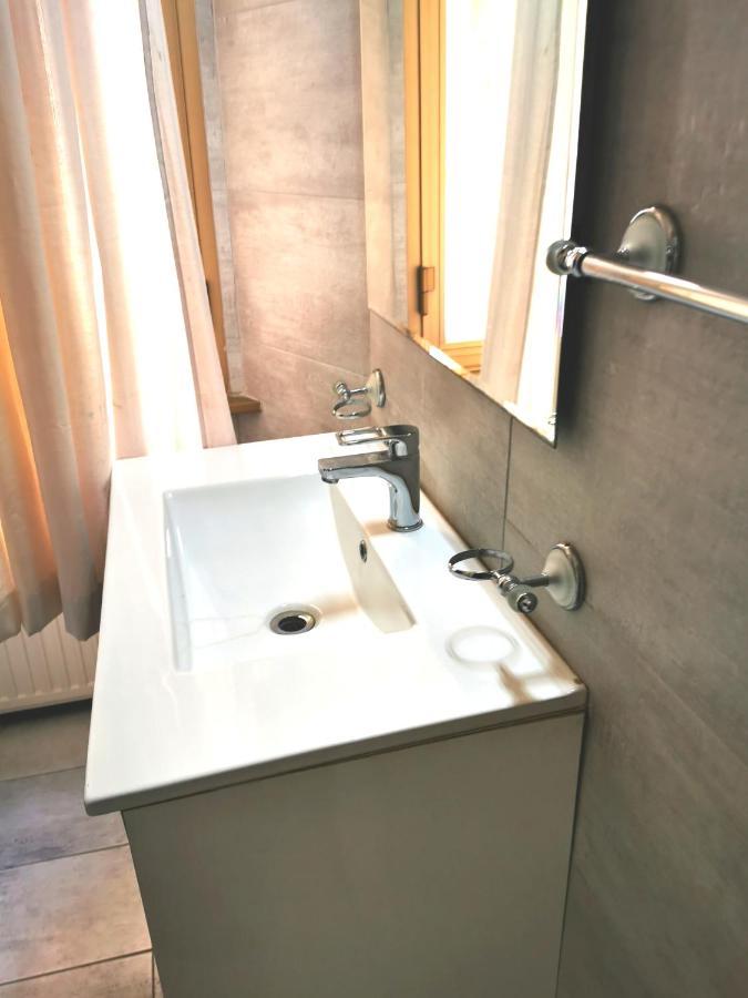 Bed and Breakfast Cinema House 2 Roma Exterior foto